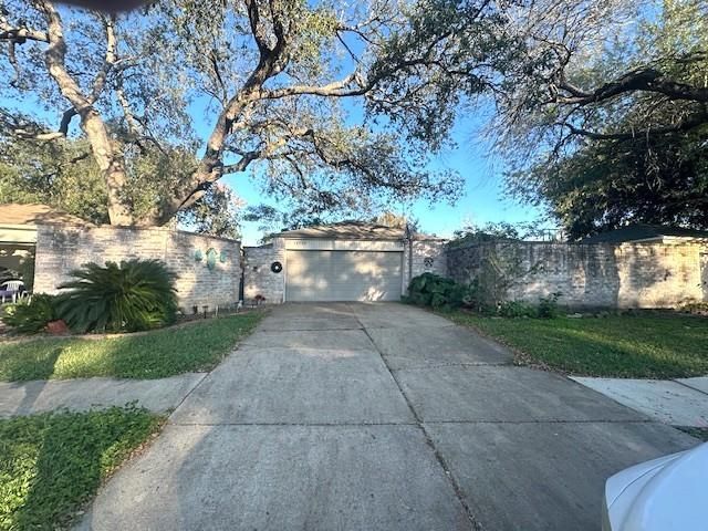 16022 Glen Mar Drive, Houston, TX 77082