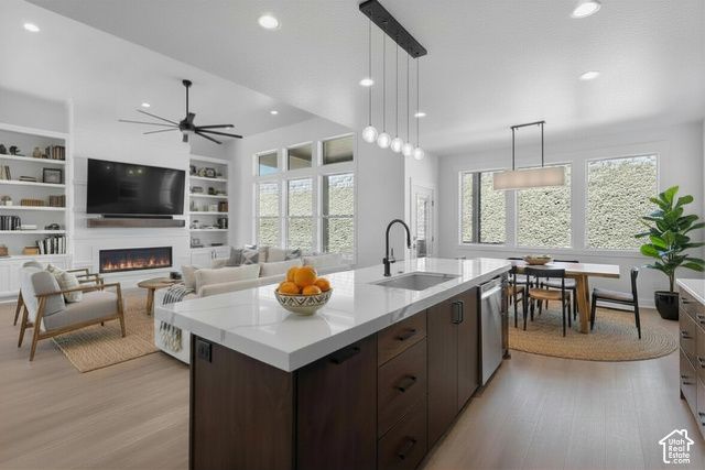 710 E MOUNTAIN ROAD, North Ogden, UT 84414