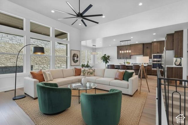 710 E MOUNTAIN ROAD, North Ogden, UT 84414