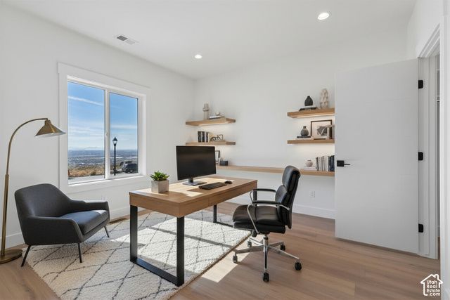 710 E MOUNTAIN ROAD, North Ogden, UT 84414
