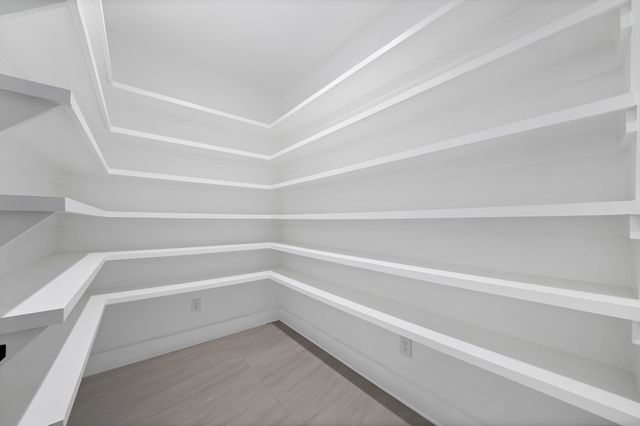 309 Whispering Way, Red Oak, TX 75154