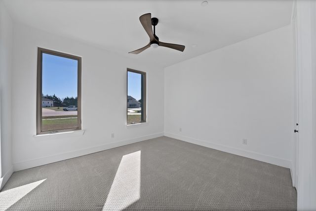 309 Whispering Way, Red Oak, TX 75154