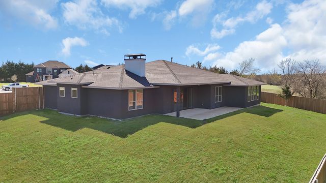 309 Whispering Way, Red Oak, TX 75154