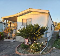 840 E Foothill Boulevard 51, Azusa, CA 91702