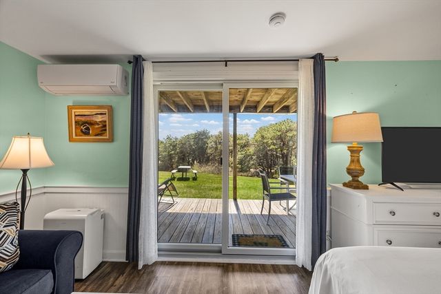 132 Shore Rd 13, Truro, MA 02652