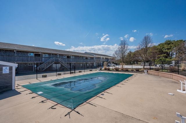 132 Shore Rd 13, Truro, MA 02652