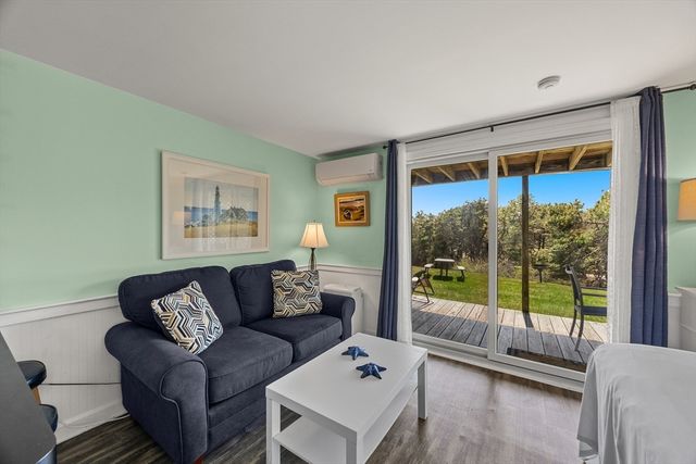 132 Shore Rd 13, Truro, MA 02652