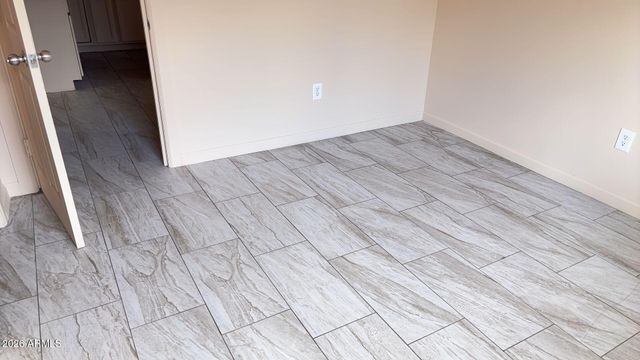 6714 N 54TH Avenue 3, Glendale, AZ 85301