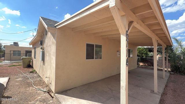 6714 N 54TH Avenue 3, Glendale, AZ 85301