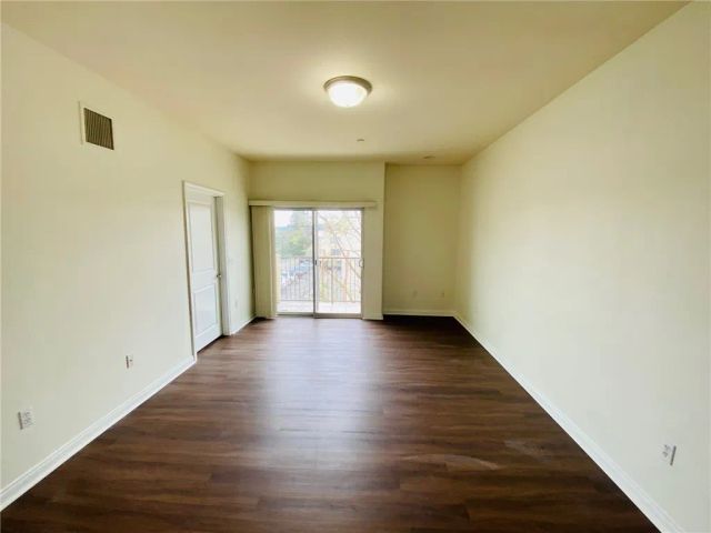 8844 Darby, Northridge, CA 91325