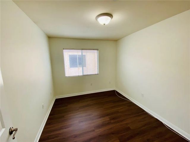 8844 Darby, Northridge, CA 91325