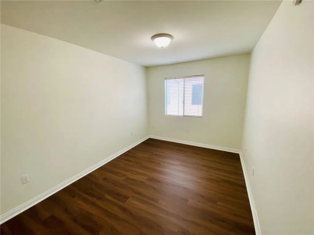 8844 Darby, Northridge, CA 91325