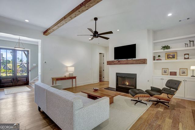 140 Grafton Hill, Senoia, GA 30276