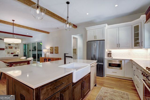 140 Grafton Hill, Senoia, GA 30276