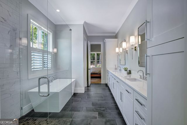 140 Grafton Hill, Senoia, GA 30276