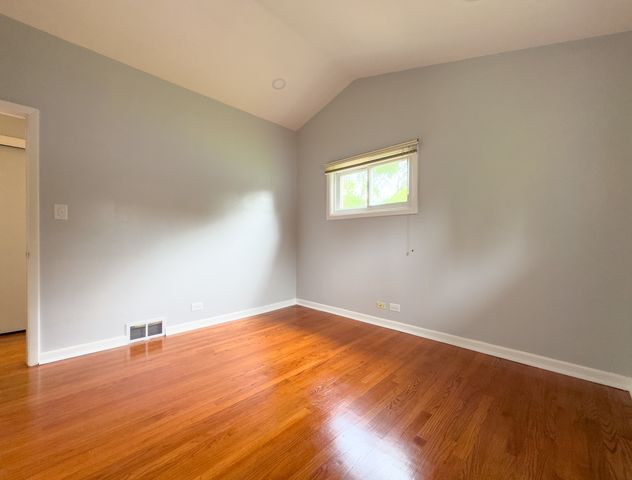 2731 Virginia Lane, Glenview, IL 60025