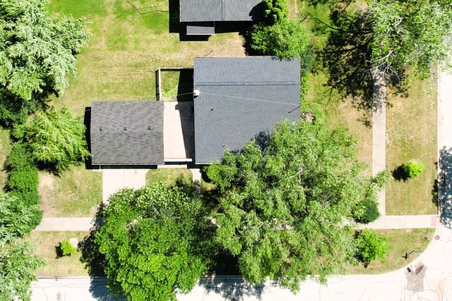 2731 Virginia Lane, Glenview, IL 60025
