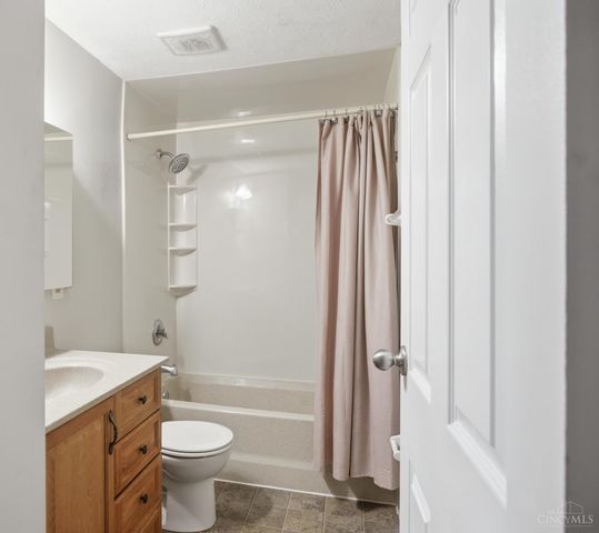 11581 Norbourne Drive, Forest Park, OH 45240