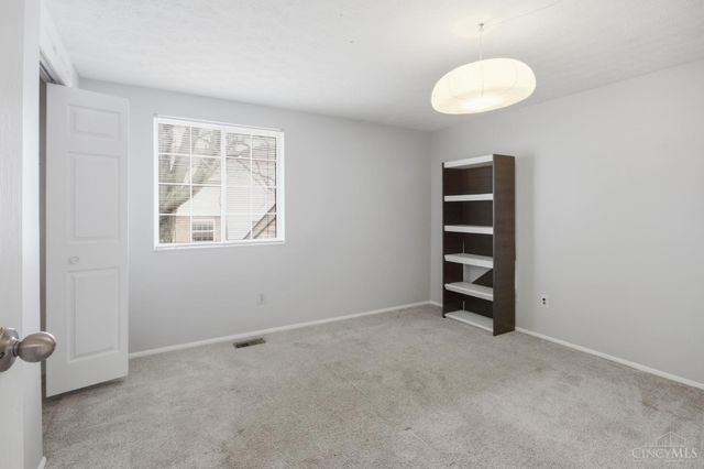 11581 Norbourne Drive, Forest Park, OH 45240