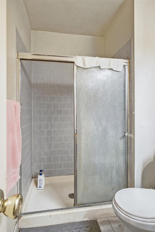 Image 23 of property listing at 2580 N Knoll Avenue, Fresno, CA 93722