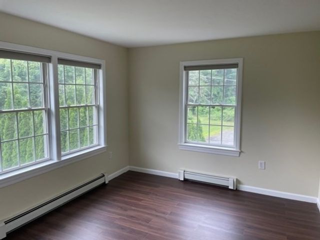 4 Brook 4, Stoneham, MA 02180