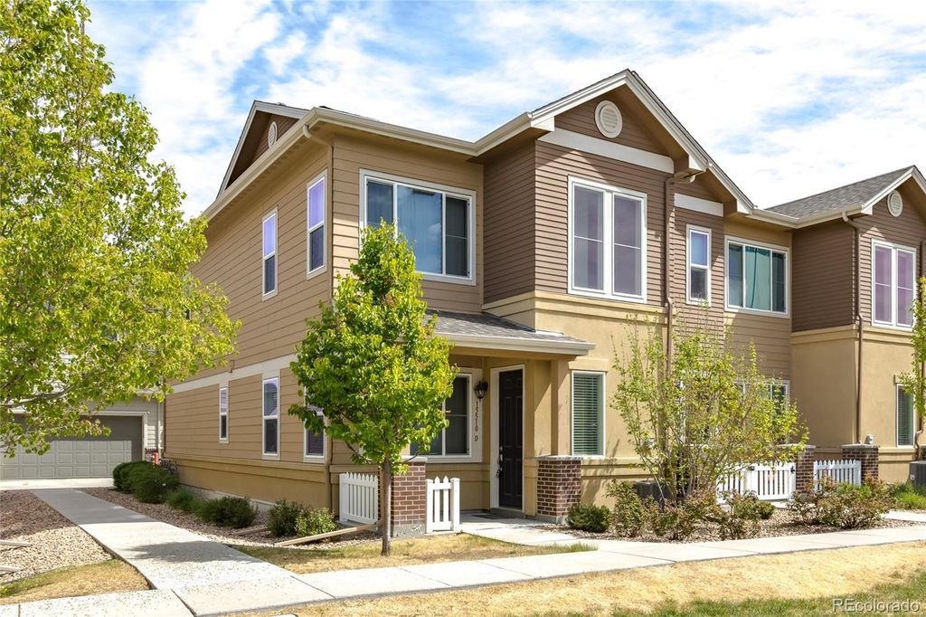15510 W 64th Place D, Arvada, CO 80007
