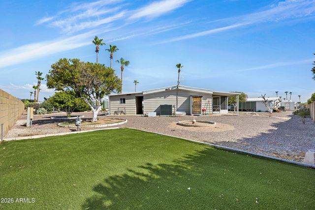 661 S Hawes Road 38, Mesa, AZ 85208