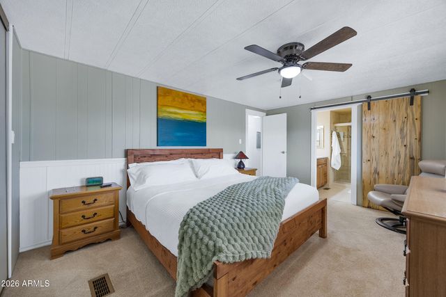 661 S Hawes Road 38, Mesa, AZ 85208