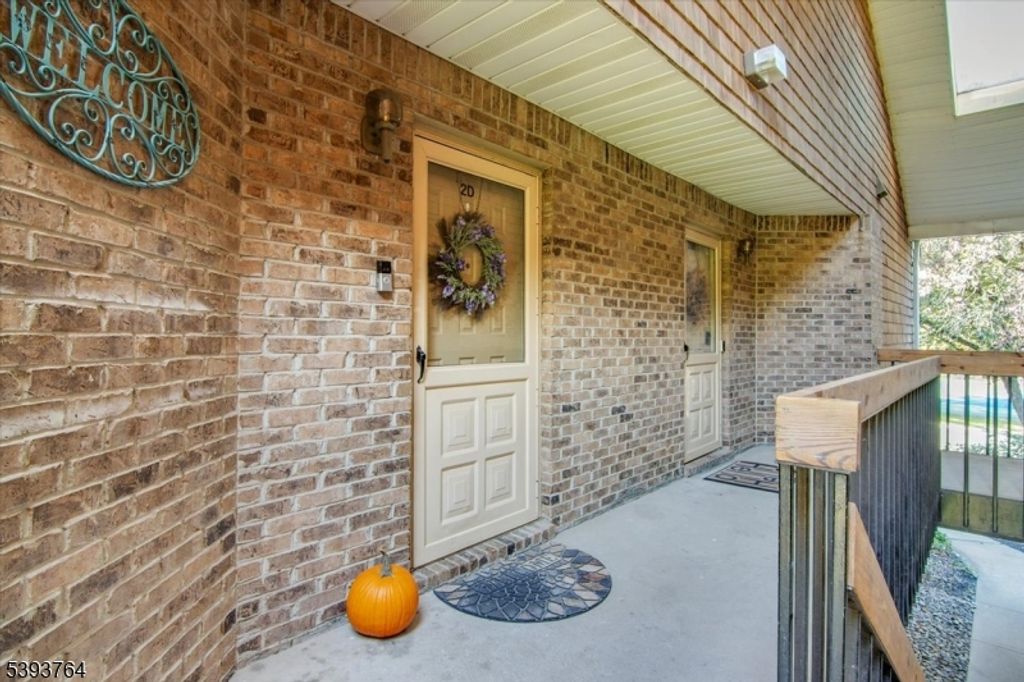 1 Tulip Cres 2D, Little Falls Twp., NJ 07424