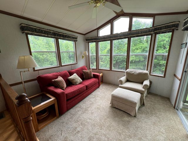 837 Crockett Road, Russell Springs, KY 42642