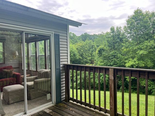 837 Crockett Road, Russell Springs, KY 42642