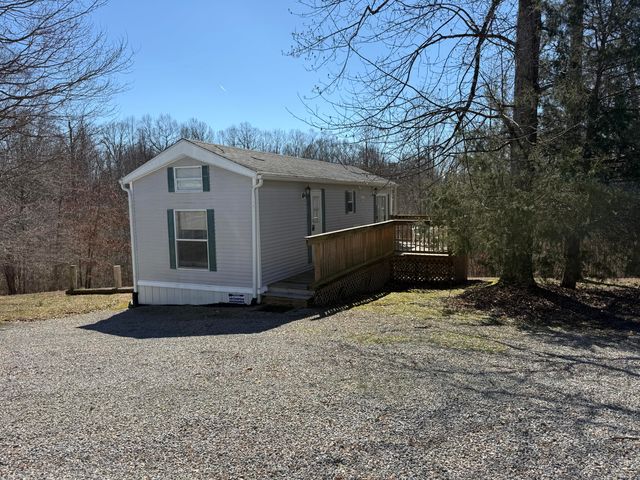 837 Crockett Road, Russell Springs, KY 42642