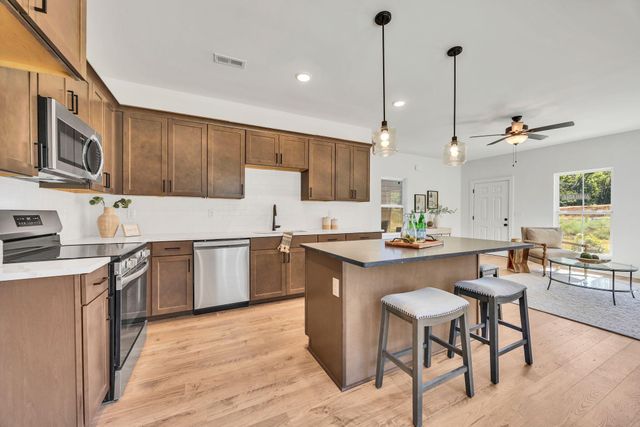 1809 Cotton Way, Chattanooga, TN 37404