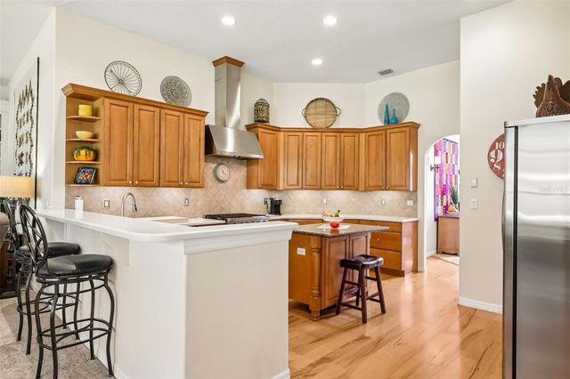 20554 QUEEN ALEXANDRA DRIVE, Leesburg, FL 34748