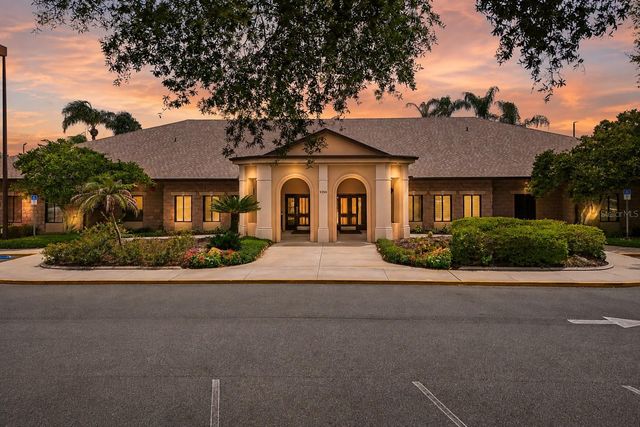 20554 QUEEN ALEXANDRA DRIVE, Leesburg, FL 34748