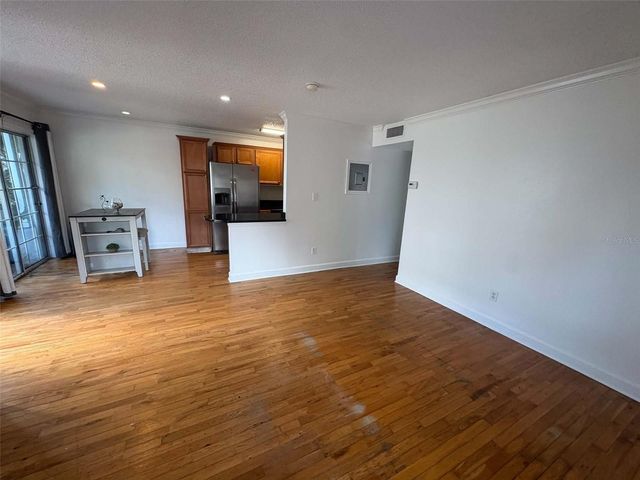 4814 CONWAY ROAD 143, Belle Isle, FL 32812