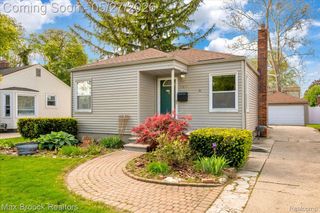 1311 Harvard Road, Berkley, MI 48072