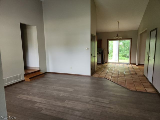 37888 N Doovys Street, Avon, OH 44011