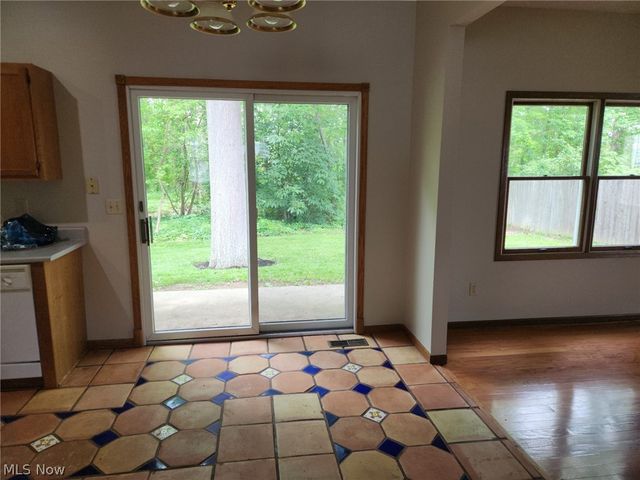 37888 N Doovys Street, Avon, OH 44011