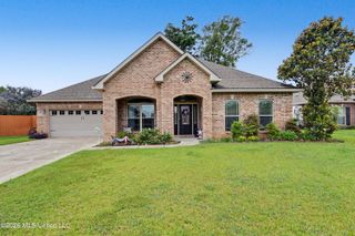 13103 Hawthorn Drive, Biloxi, MS 39532