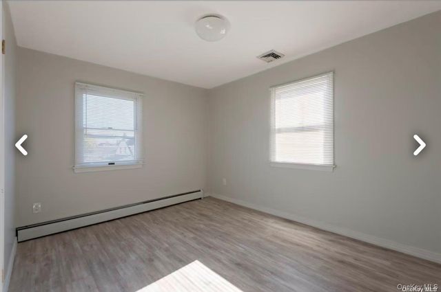 171 Roslyn Road, Mineola, NY 11501