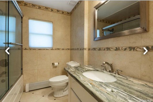 171 Roslyn Road, Mineola, NY 11501