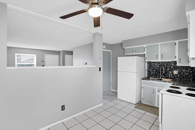 1746 Pine Tree Street S, H, Columbus, OH 43229
