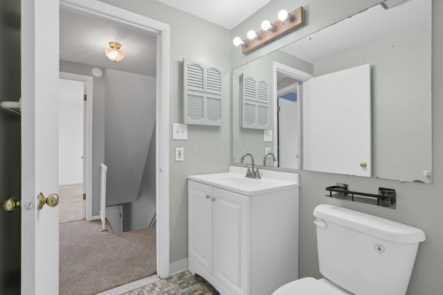 1746 Pine Tree Street S, H, Columbus, OH 43229