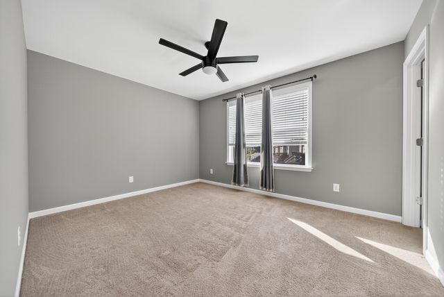 1300 Riverbirch Way, Hermitage, TN 37076