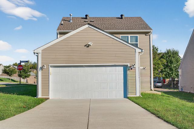 1300 Riverbirch Way, Hermitage, TN 37076