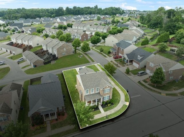 1300 Riverbirch Way, Hermitage, TN 37076