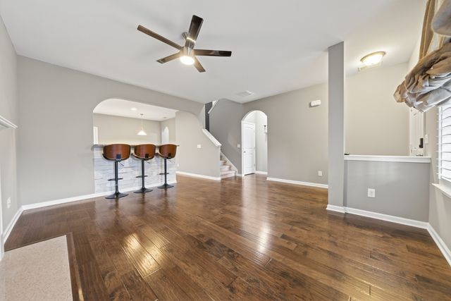 1300 Riverbirch Way, Hermitage, TN 37076