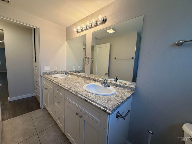 1805 Dorian Dr, Twin Falls, ID 83301