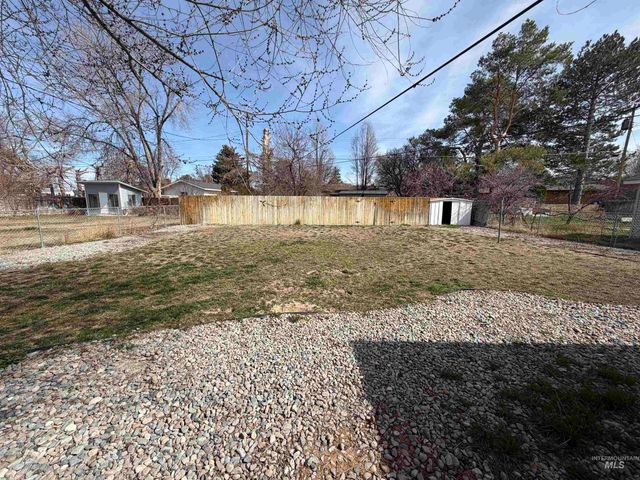 1805 Dorian Dr, Twin Falls, ID 83301